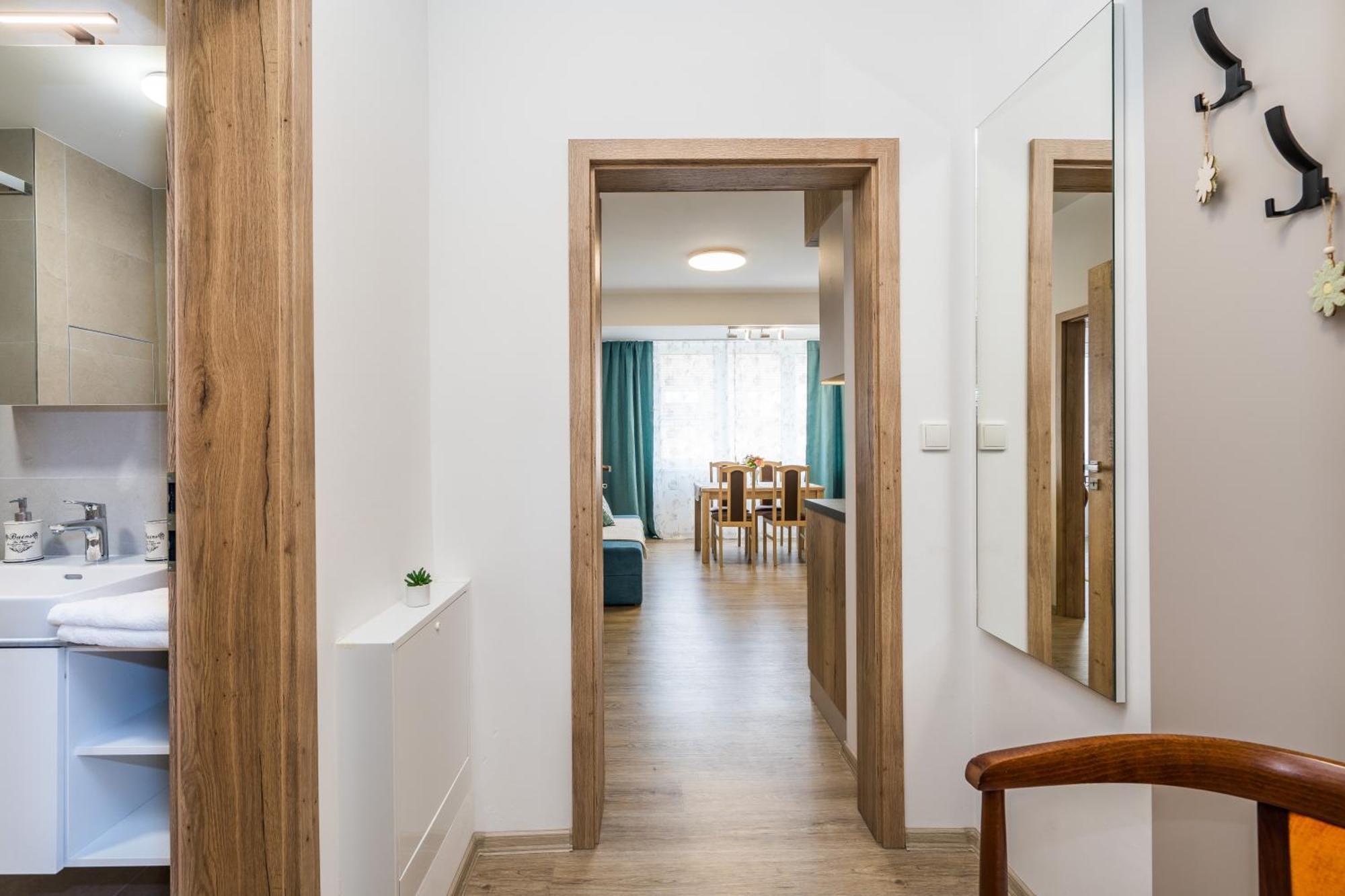 Апартаменты Perla Hradce 302 Градец-Кралове Экстерьер фото