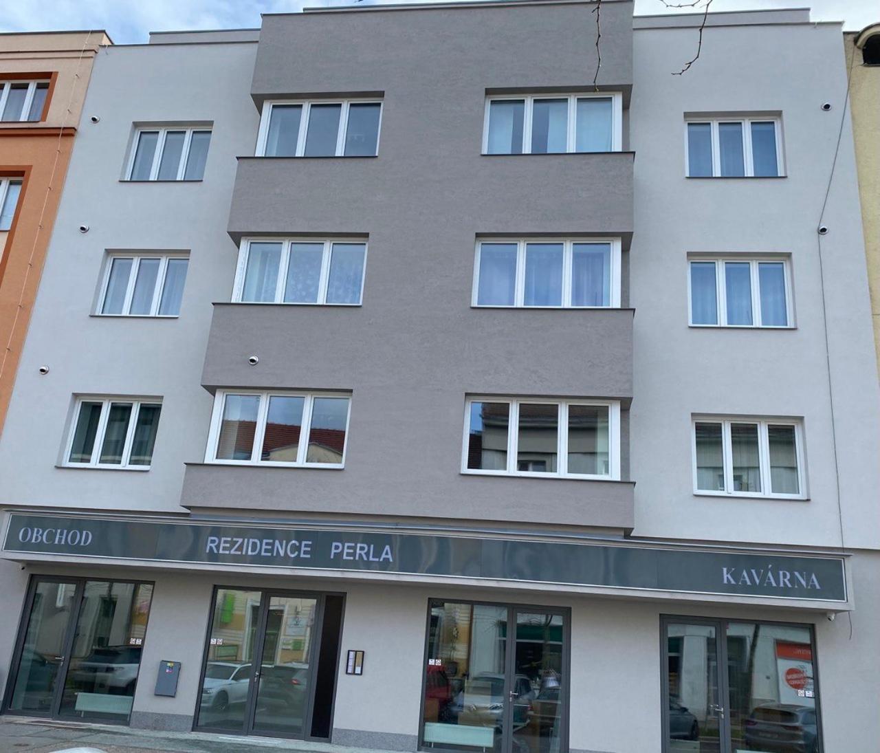Апартаменты Perla Hradce 302 Градец-Кралове Экстерьер фото